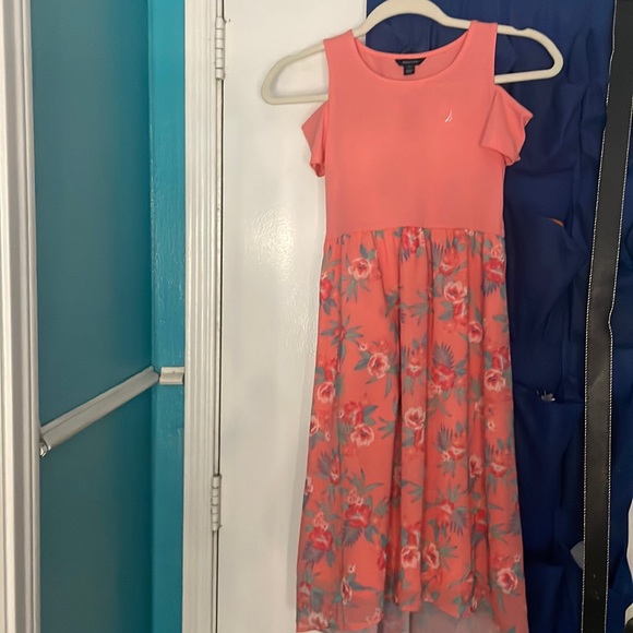 Dress - Picture 1 of 1